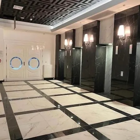 Hanza Tower Downtown 20 Pool & Jacussi * شتشيتسين